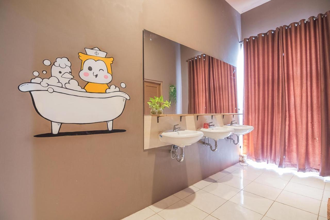 Reddoorz Hostel @ Grand Пангандаран Экстерьер фото